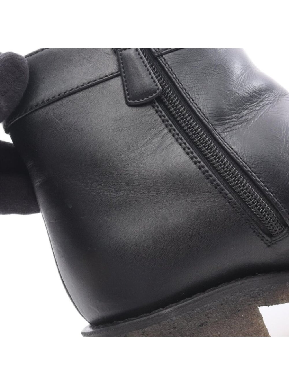 Chanel Boots CC Logo Short Leather - Picture 9 of 11